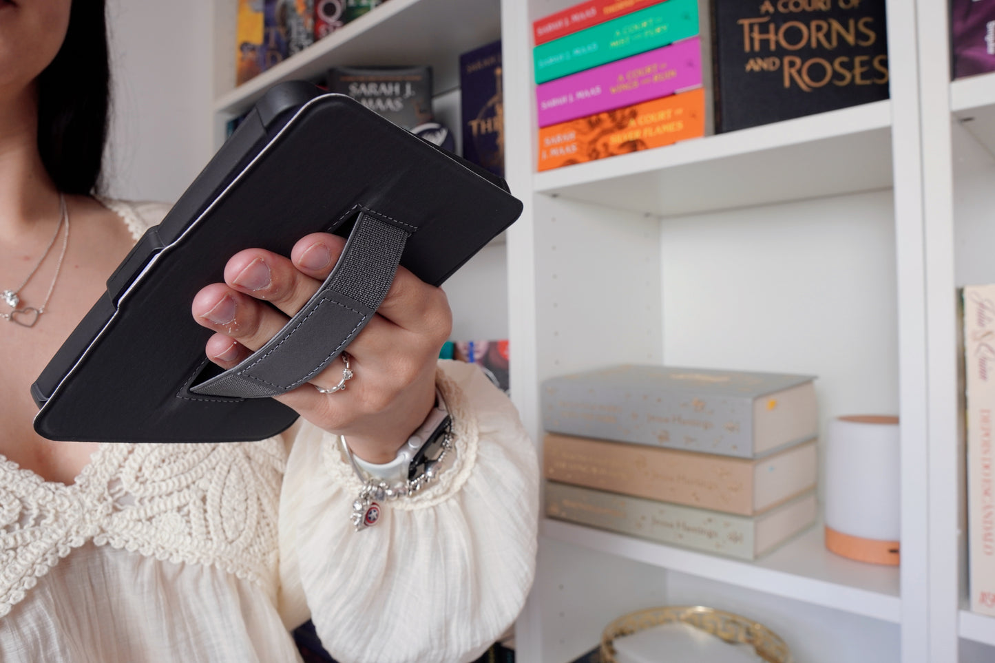 Capa Fantasy Book Club para eReader Kobo com design inspirado no universo dos livros.
